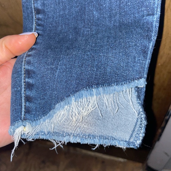 Judy blue shark bite ankle 11 - Picture 4 of 6